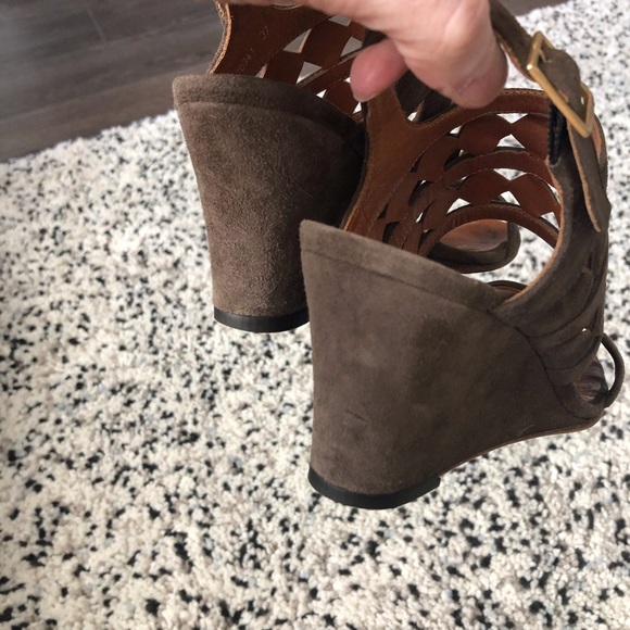 Chie Mihara Brown Suede Wedge Sandals - Picture 7 of 7
